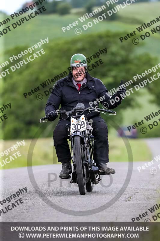 Vintage motorcycle club;eventdigitalimages;no limits trackdays;peter wileman photography;vintage motocycles;vmcc banbury run photographs